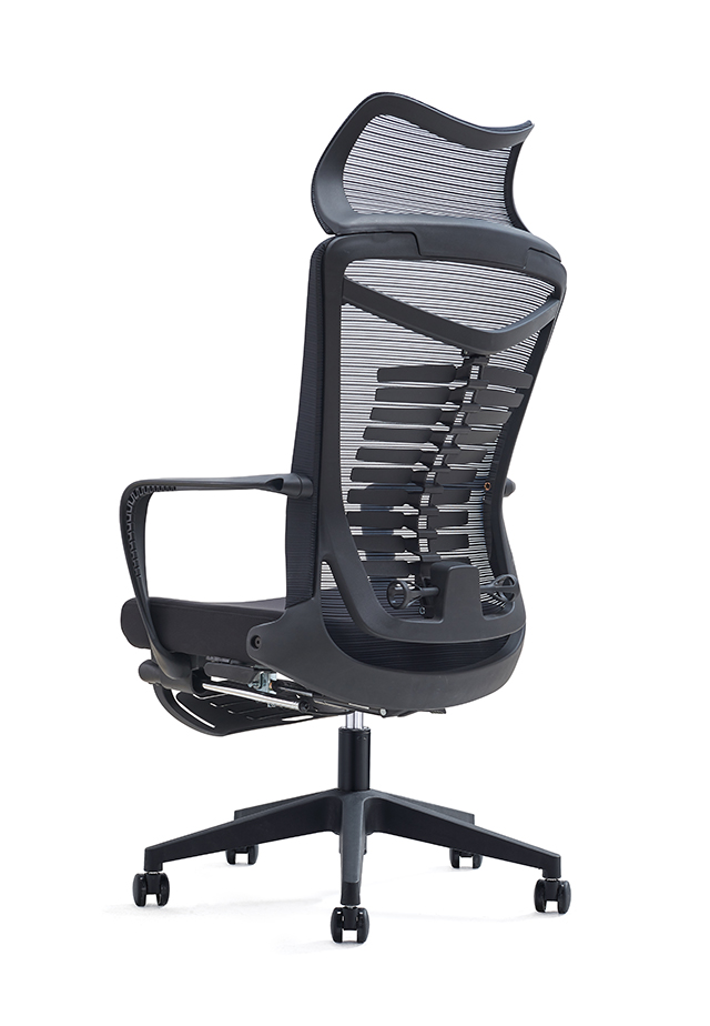 Síťovaná kancelářská židle s podnožkou (2)
